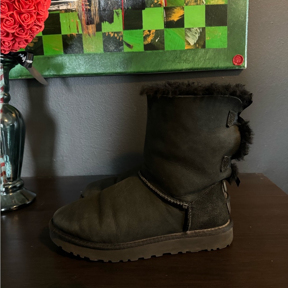 Bailey Bows Uggs - image 2